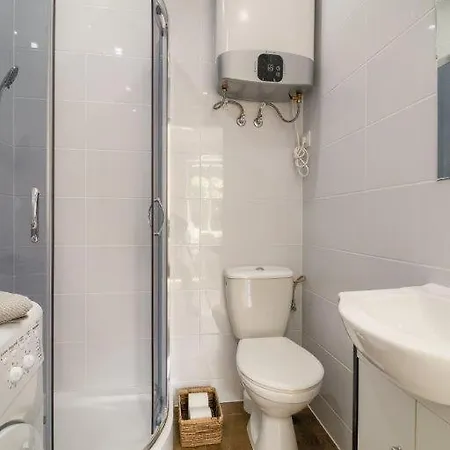 アパート Niron Apartament Niepodleglosci