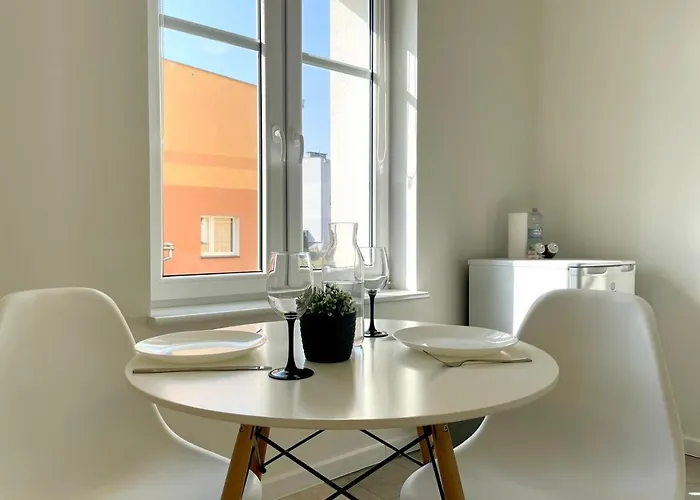 Daire Niron Apartament Niepodleglosci